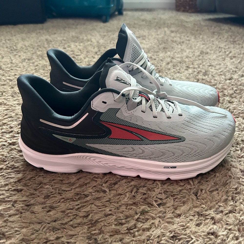 Altra Torin 6 - Mens size 11.5